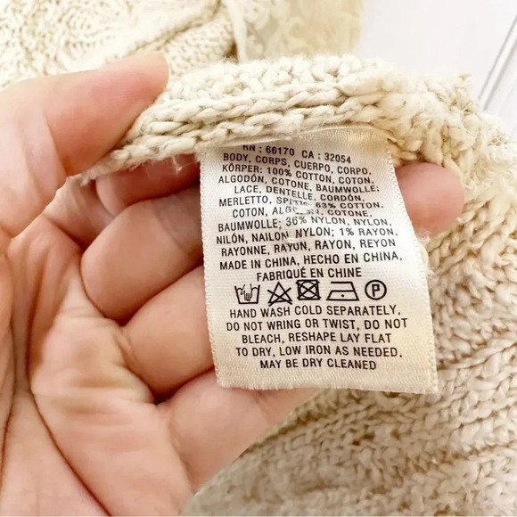 KNITTED & KNOTTED Anthropologie Beige Tan Open Cardigan White Lace Trim Long M/L - Picture 7 of 8